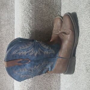 Roper Kids boots size 2